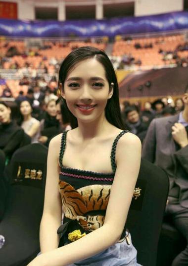 郭碧婷美图