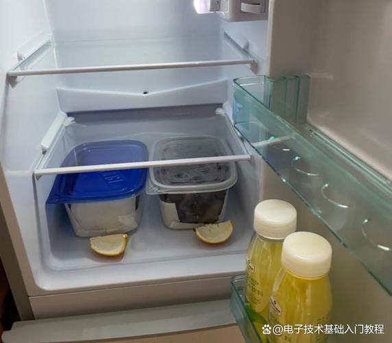 冰箱冷藏室菜都冻了是咋回事截图