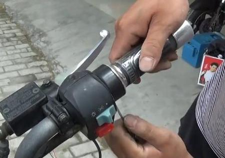 电动车电门转把维修图标
