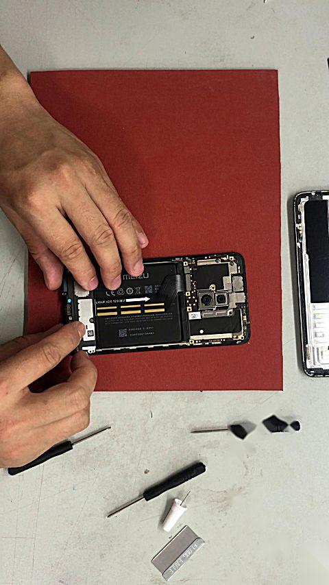 魅族15屏幕怎么换