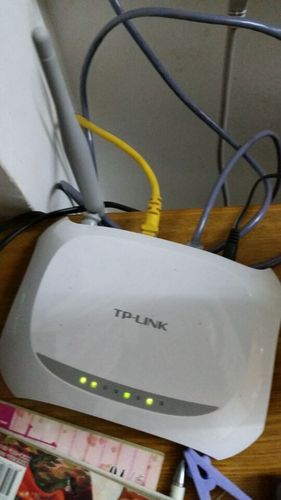 路由器亮灯正常但搜不到wifi截图