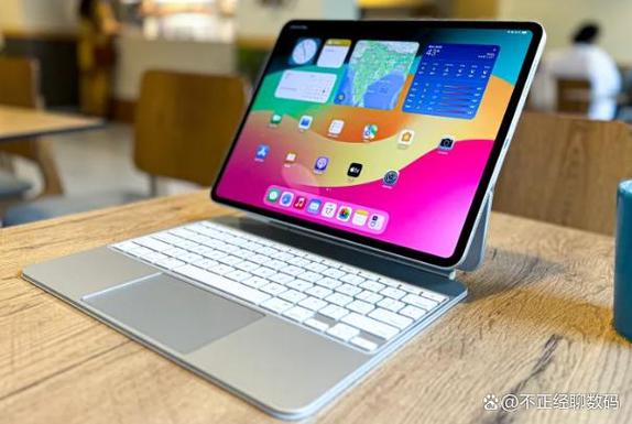 ipad屏幕边缘闪烁跳动