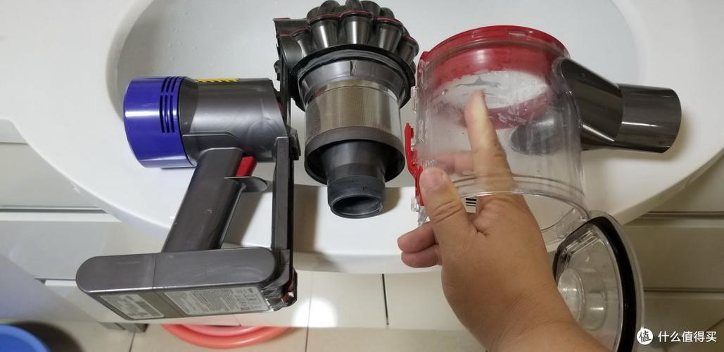 吸尘器拆卸方法截图