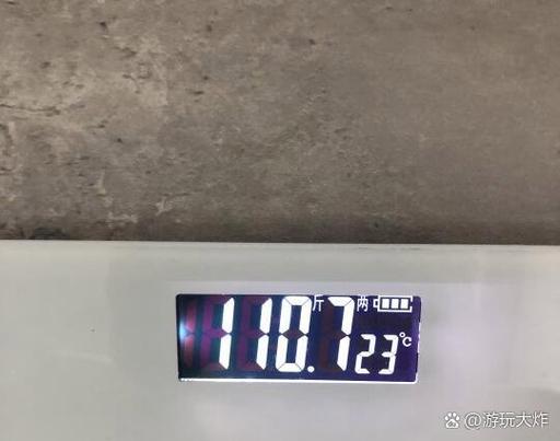 S M L XL XXL是多少斤