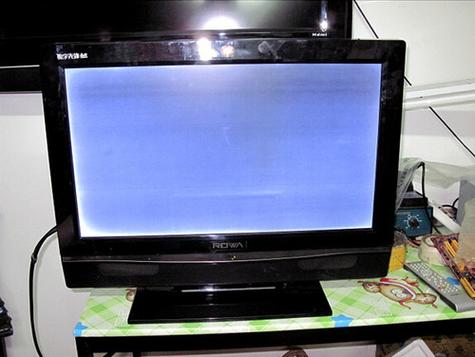 显示器画面发白截图