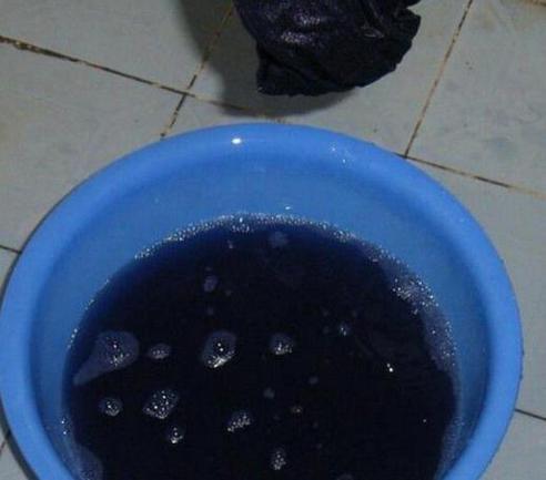 裤子掉色恢复原色缩略图