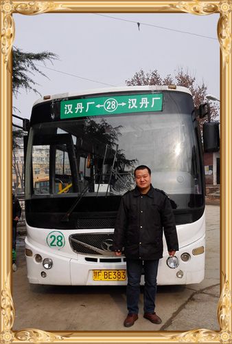 襄阳公交车