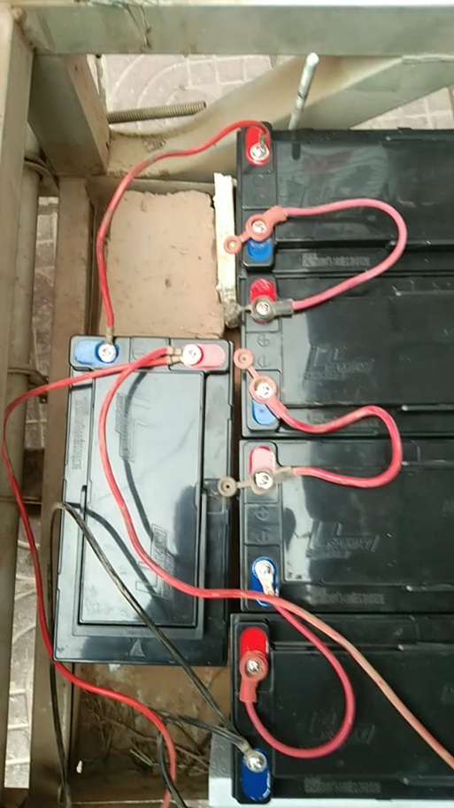 三轮车5个电瓶接线图
