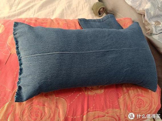 裤子做枕头好不好缩略图