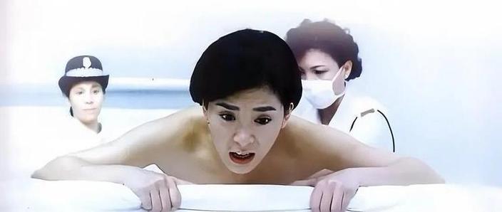 女子监狱三部曲