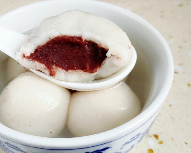 豆沙汤圆