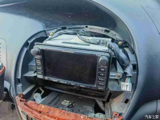 屏幕排线修复要多少钱