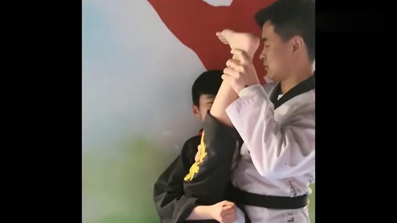体罚男孩方法,要最狠的截图