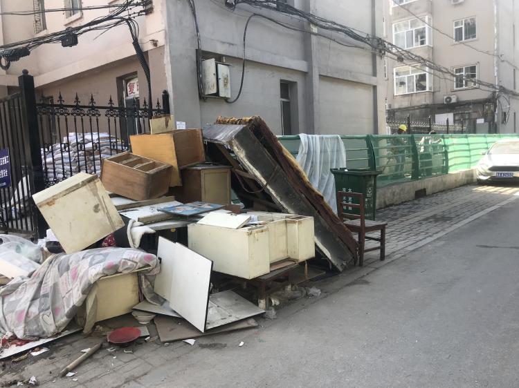 代扔旧家具截图