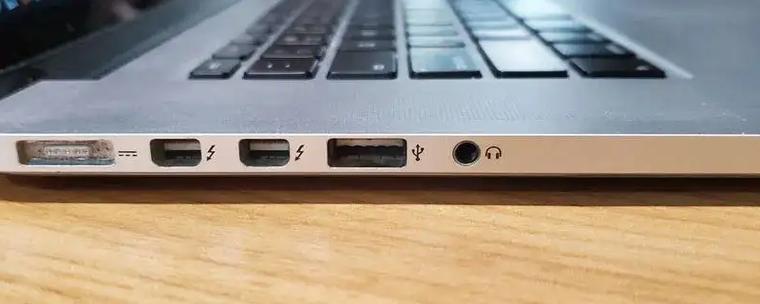 笔记本雷电截图