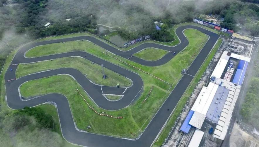 深圳极速飞跃图标