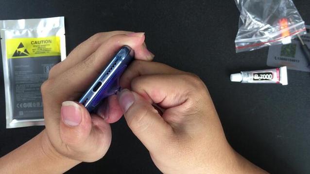 小米8电池可以换大容量的吗