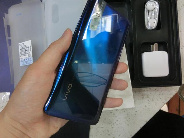 vivox27是几摄图标