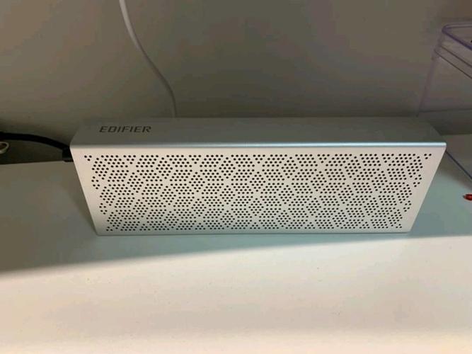 漫步者m120和m201的区别