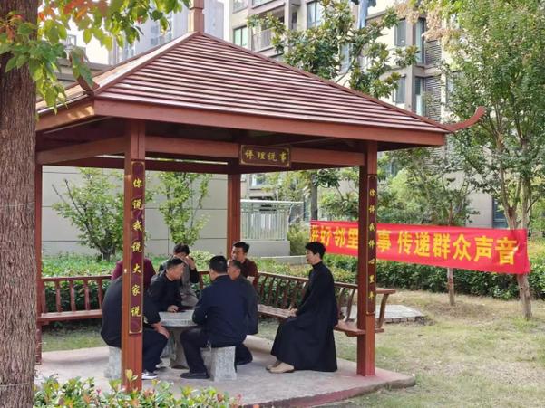 怎么约会附近的人