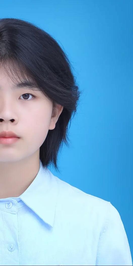 支付宝里的最美证件照模糊