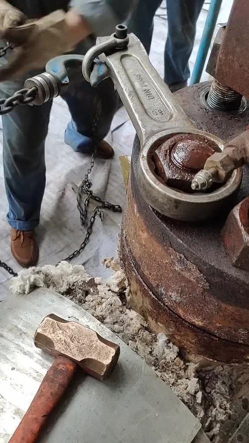螺丝拧紧了老松怎么办