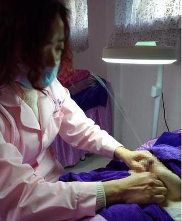催乳手法真人示范教程