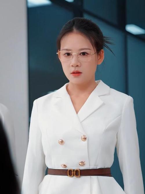 错爱成婚:薄情首席慢慢吻
