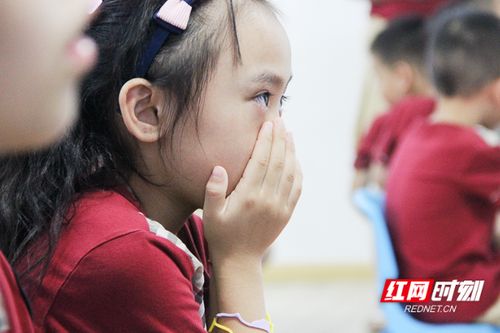 多少快乐迷迷糊糊地在这里