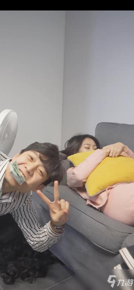 找到老婆的私房钱真人版游戏