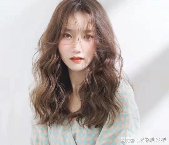好看发型截图
