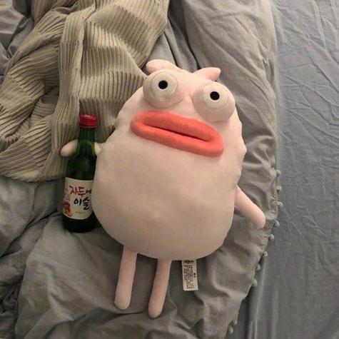 沙雕女生图标