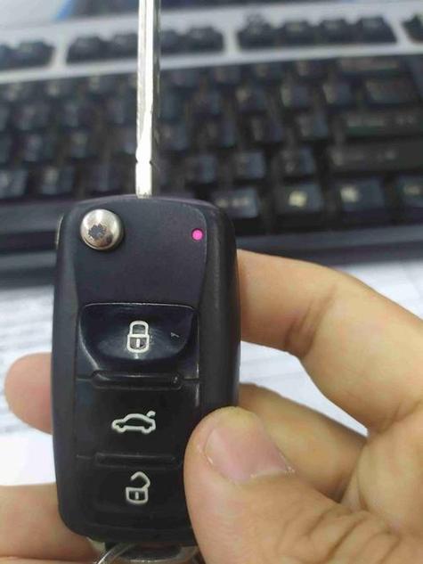 西门子iq300钥匙一直闪