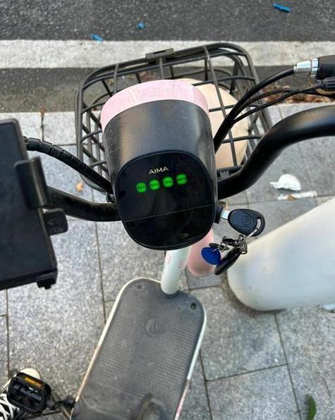 爱玛电量5格全用完了
