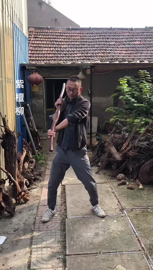 泣玉棍法给谁比较好截图