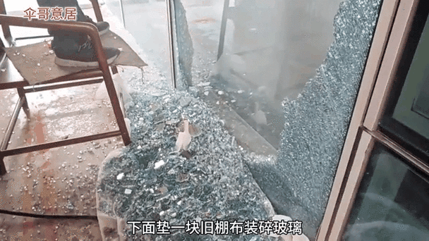 换一块真空玻璃多少钱