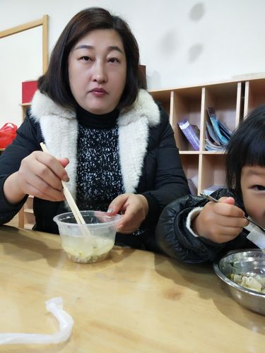 邛崃李若琳