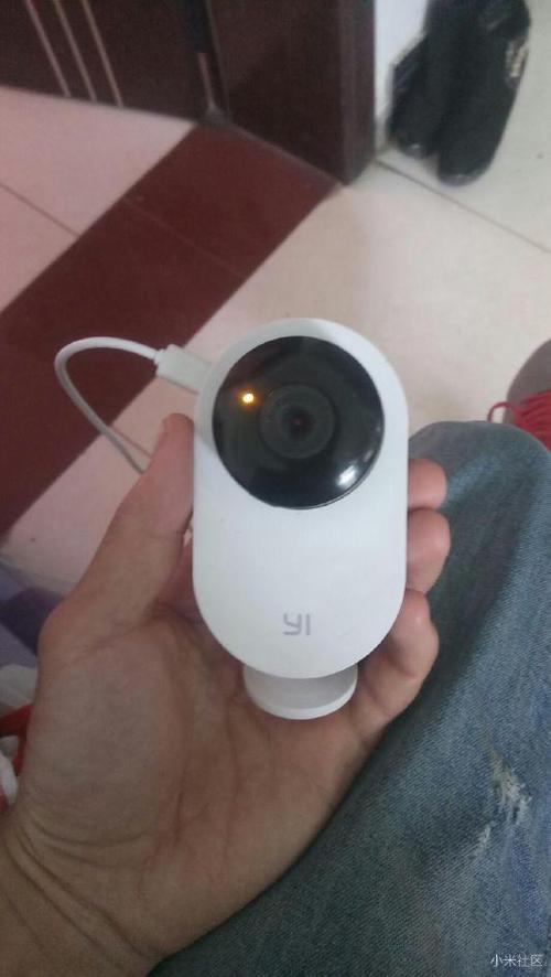 小蚁摄像头一直亮黄灯