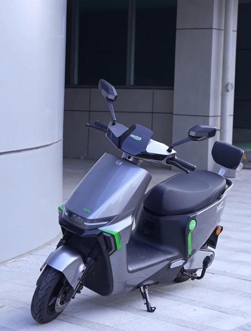 绿能和绿源哪个正宗