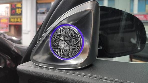 车音响声音大了就滋滋响
