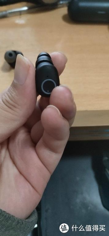 tws1耳机触控键在哪