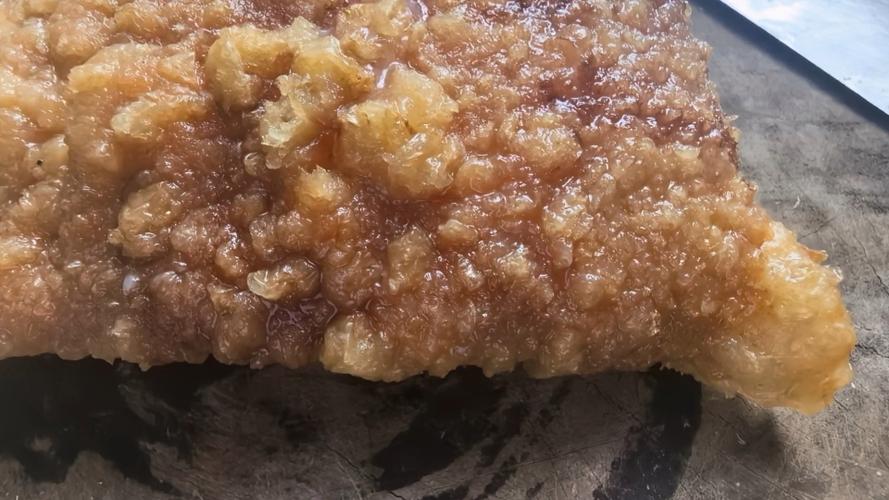 炸方肉抹盐和醋