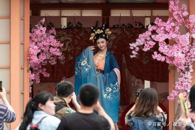 中国华服日有哪些商家