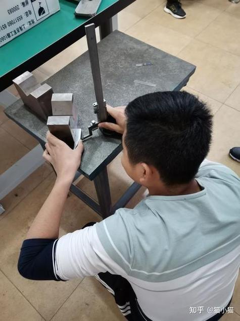 钳工主要是干什么工作内容
