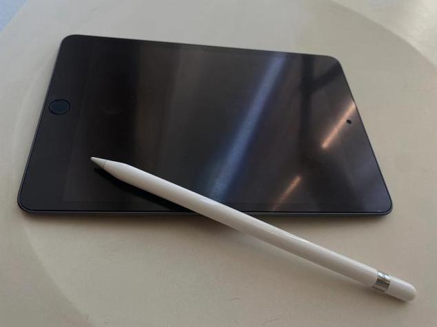 ipad自带笔吗