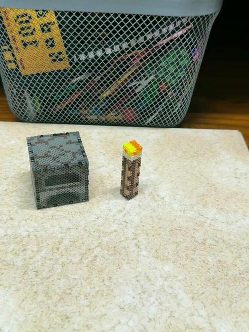 MC里的火把怎么做