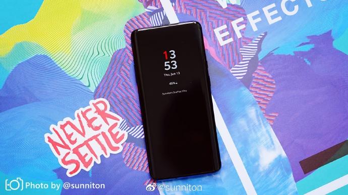 一加7pro息屏显示常亮