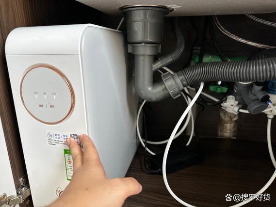 林内净水器复位键在哪