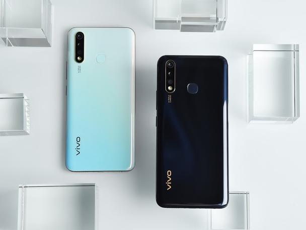 vivo Z5i的外观设计
