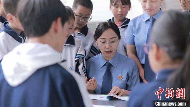 施耐德到底是德国还是法国的缩略图